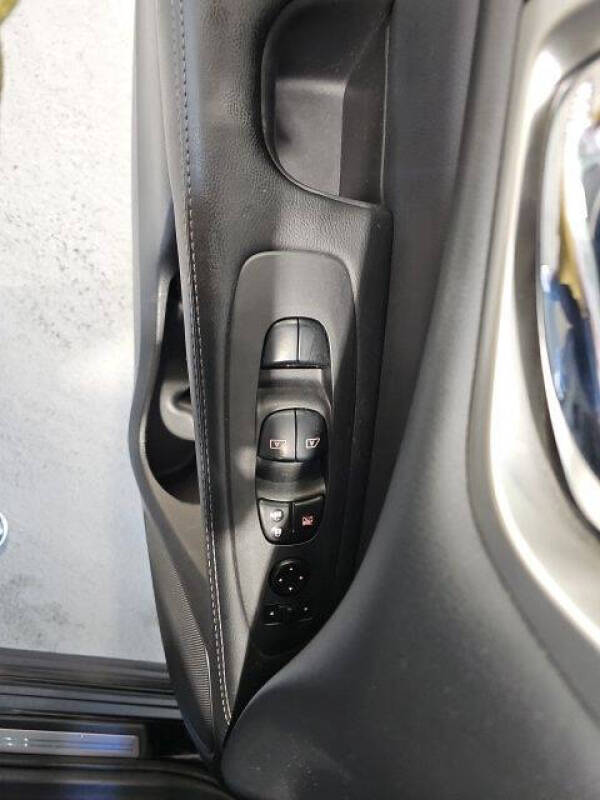 2013 Nissan Pathfinder SL
