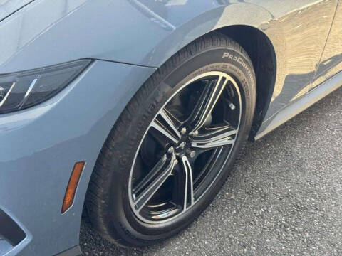 2025 Ford Mustang EcoBoost