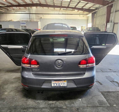 2013 Volkswagen Golf 2.5L PZEV