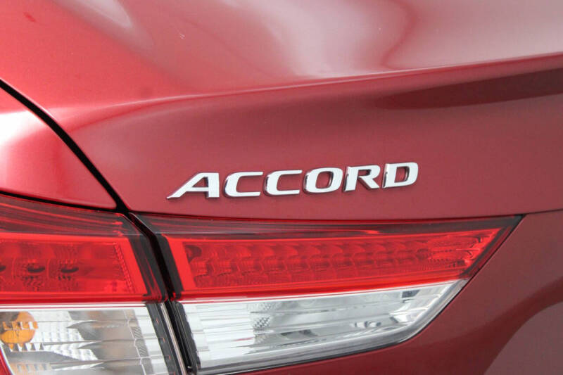 2021 Honda Accord Hybrid EX