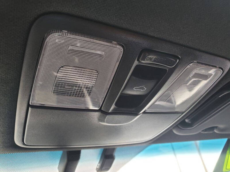 2017 Hyundai Veloster Value Edition