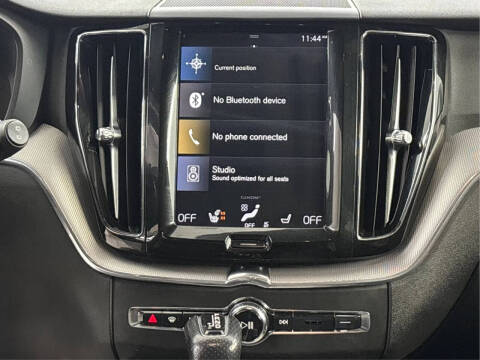 2018 Volvo XC60 T5 R-Design