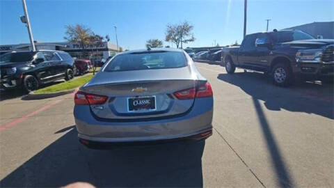 2024 Chevrolet Malibu LT