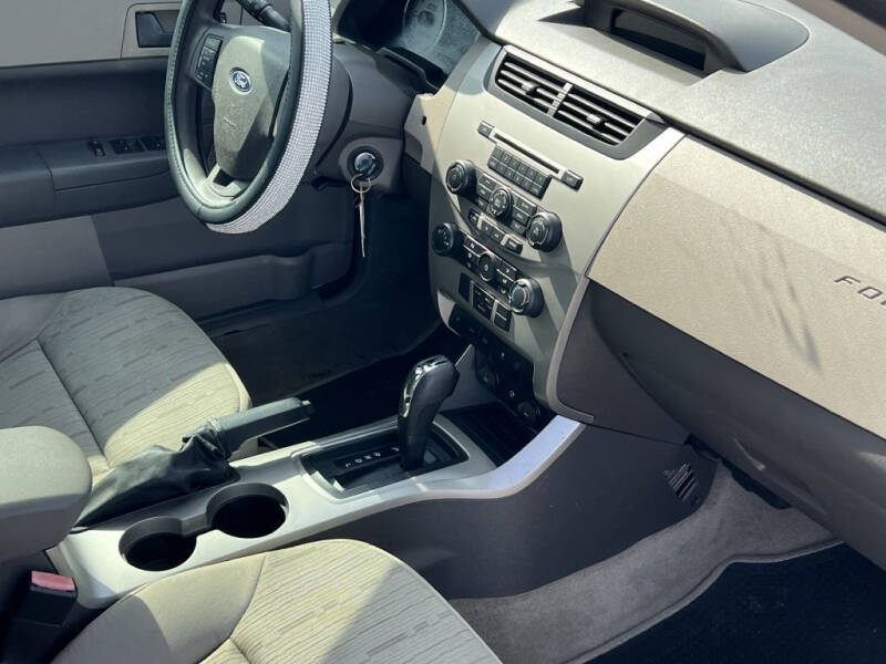2009 Ford Focus SE