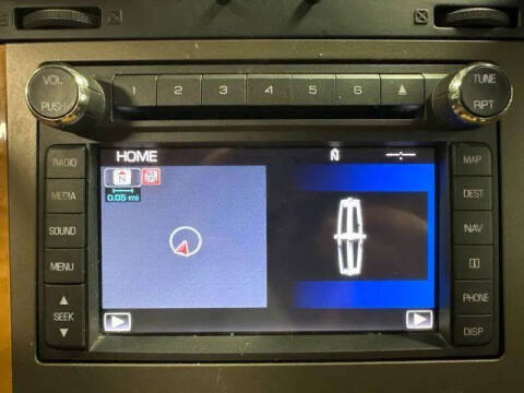 2011 Lincoln Navigator L