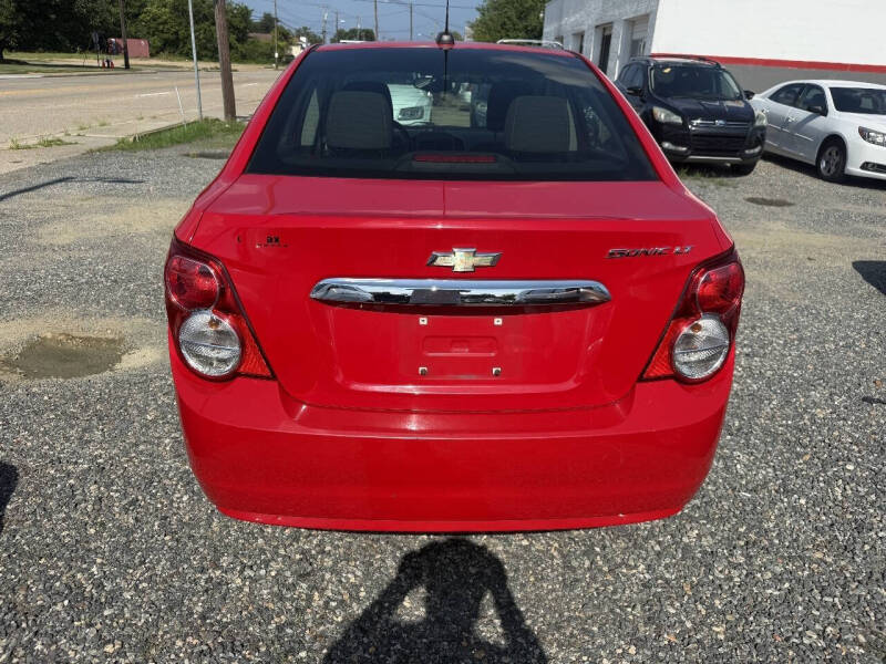 2015 Chevrolet Sonic LT Auto
