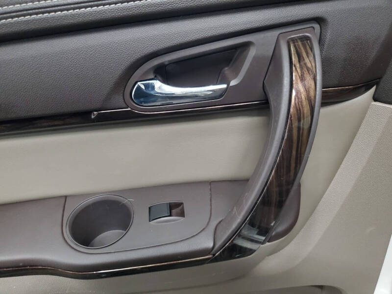 2015 GMC Acadia Denali