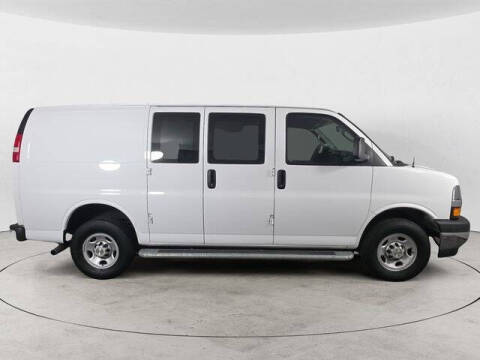 2024 Chevrolet Express 2500