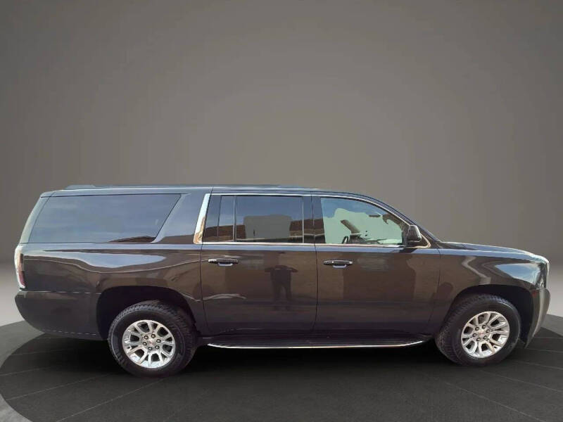 2017 GMC Yukon XL SLT