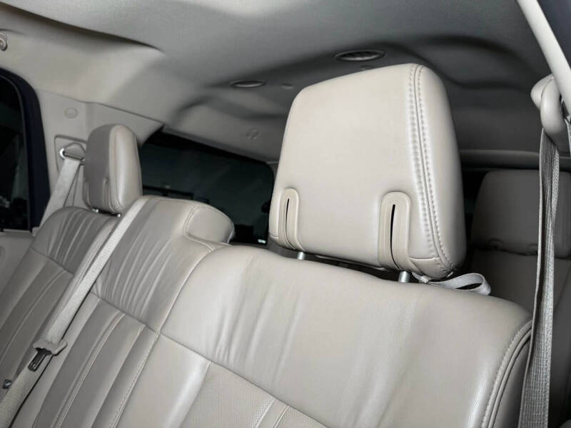 2017 Lincoln Navigator Select