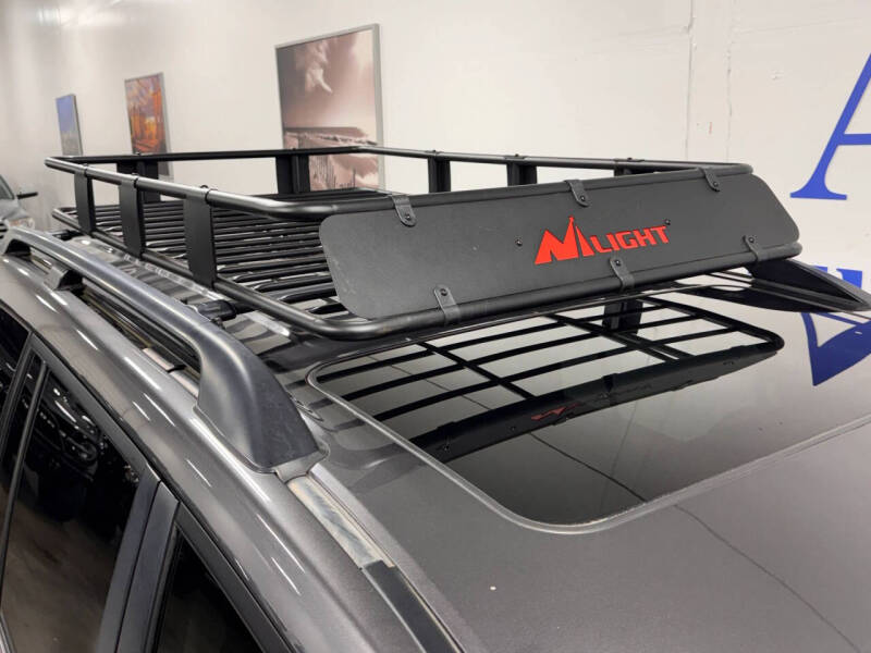 2011 Toyota Land Cruiser