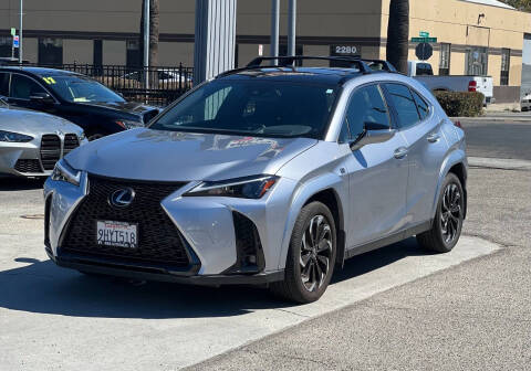 2024 Lexus UX 250h F SPORT Design