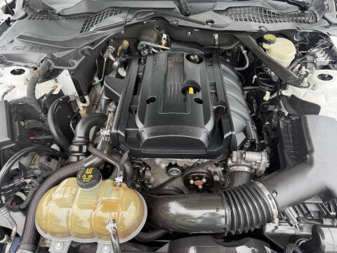 2017 Ford Mustang EcoBoost Premium
