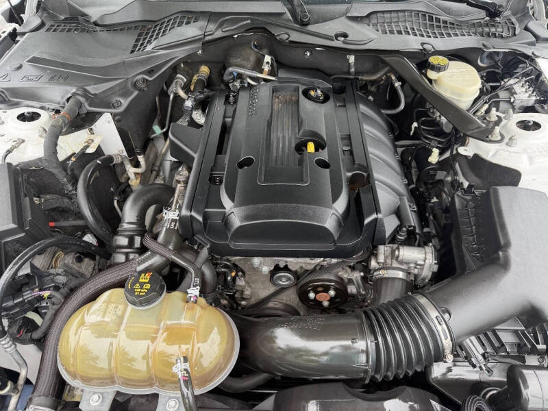 2017 Ford Mustang EcoBoost Premium