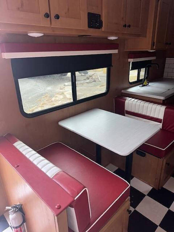 2025 Riverside RV Retro 185RK