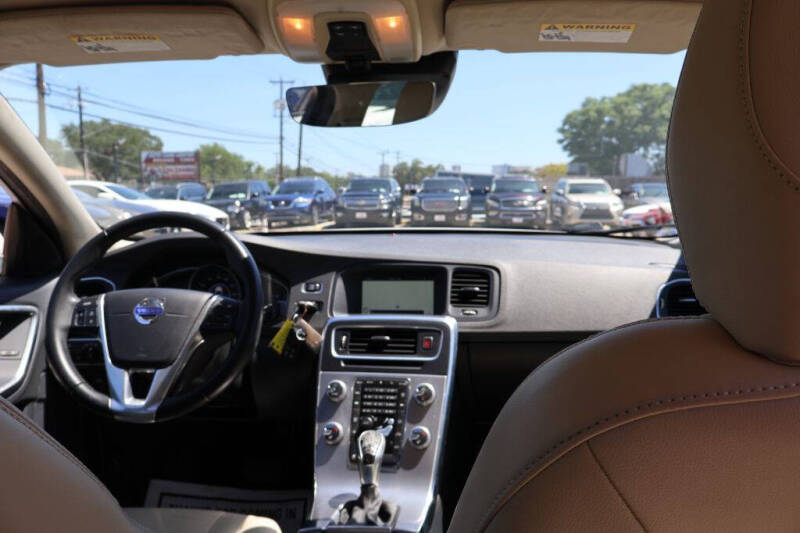 2017 Volvo S60 T5 Dynamic