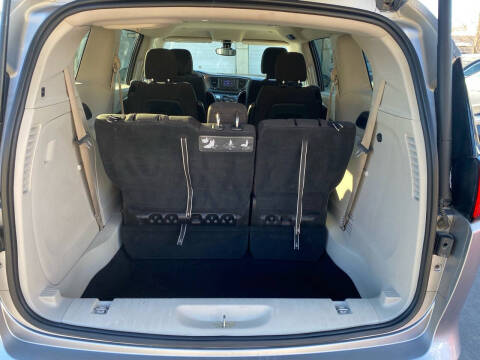 2017 Chrysler Pacifica Touring