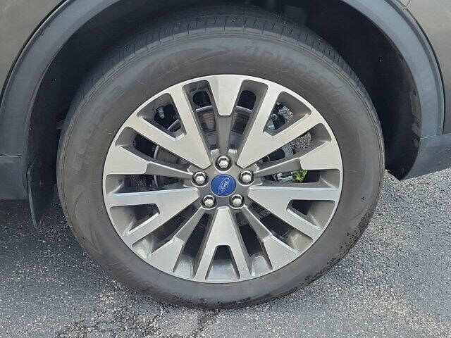 2020 Ford Escape Titanium