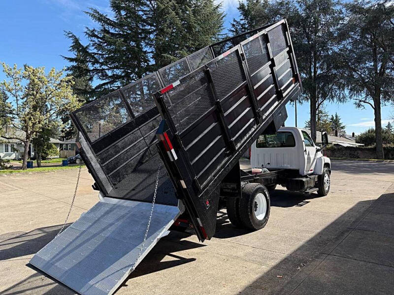 2003 GMC TopKick C7500