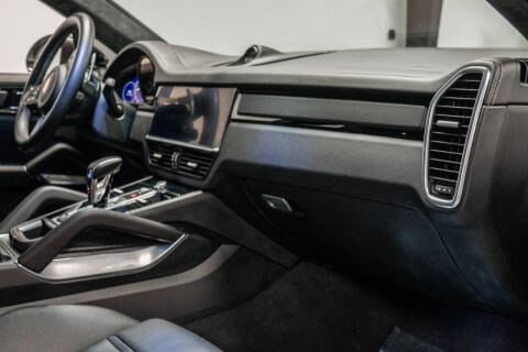 2023 Porsche Cayenne Turbo GT