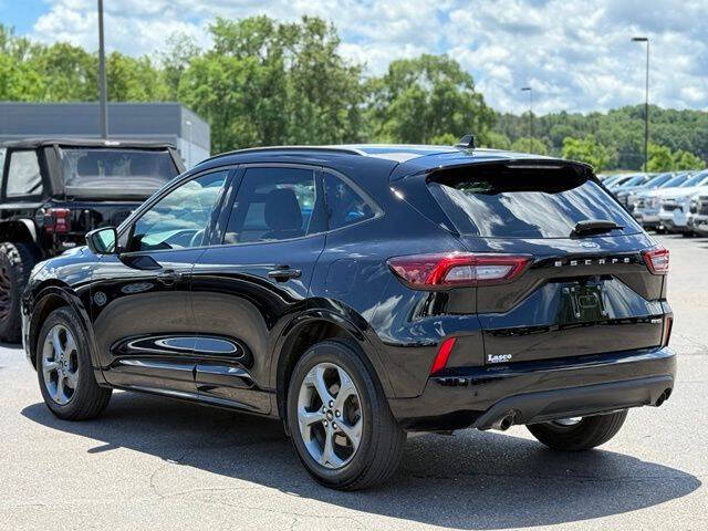 2023 Ford Escape ST-Line Select