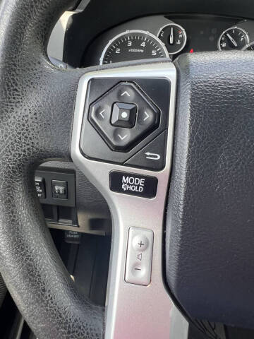 2014 Toyota Tundra SR5