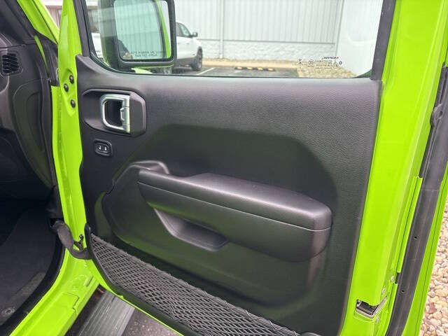 2021 Jeep Gladiator Willys