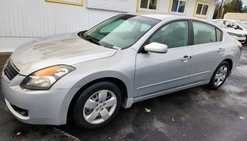 2008 Nissan Altima for sale at Hernandez Motors in Rocky Face GA