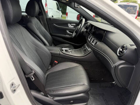 2019 Mercedes-Benz E-Class E 300