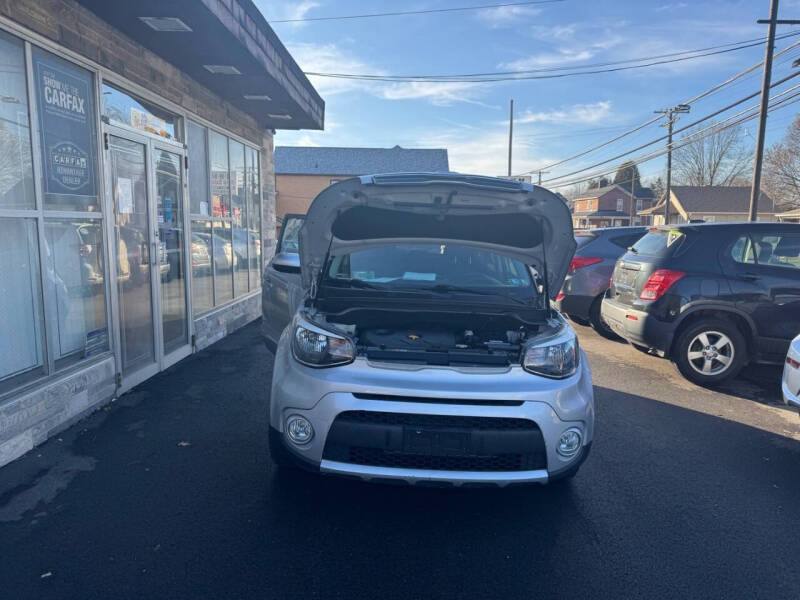 2017 Kia Soul +