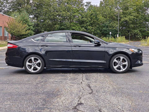 2014 Ford Fusion SE