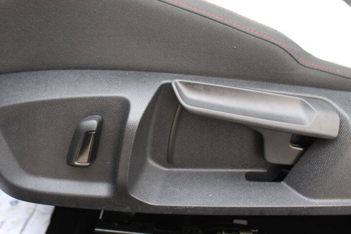 2024 Volkswagen Golf GTI S