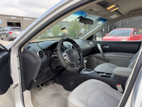 2015 Nissan Rogue Select S