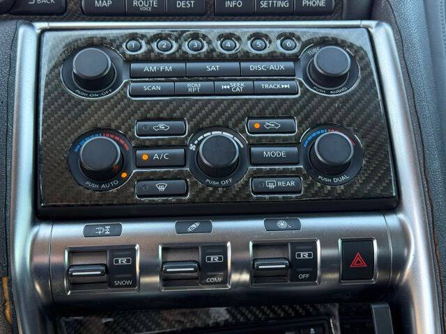 2010 Nissan GT-R Premium