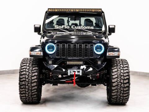 2024 Jeep Gladiator Sport S