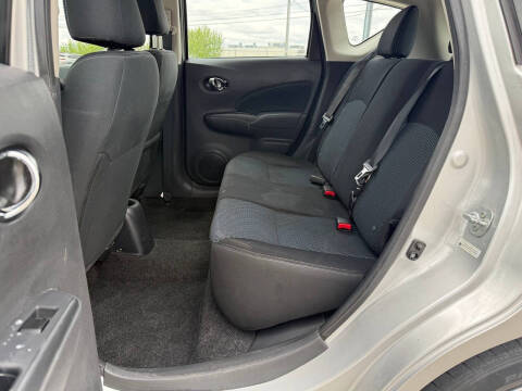 2016 Nissan Versa Note SV