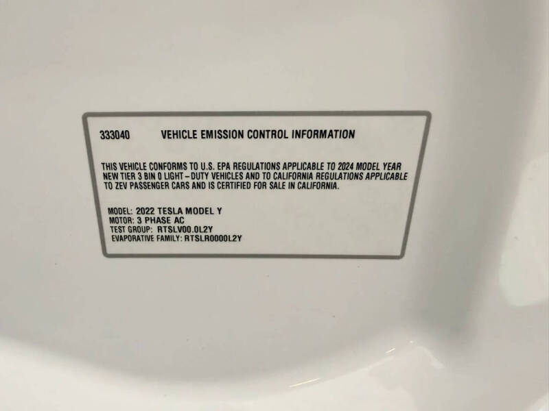 2024 Tesla Model Y Performance