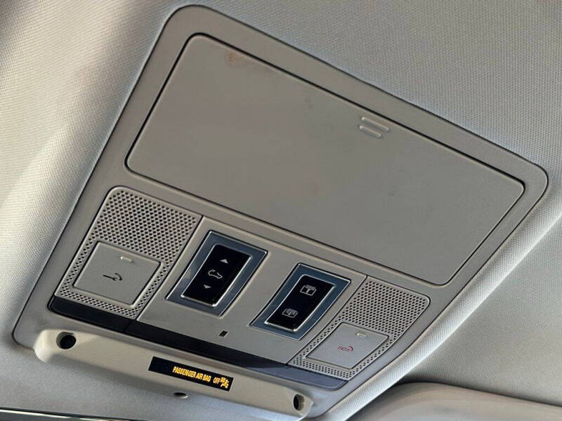 2020 Land Rover Defender 110 HSE