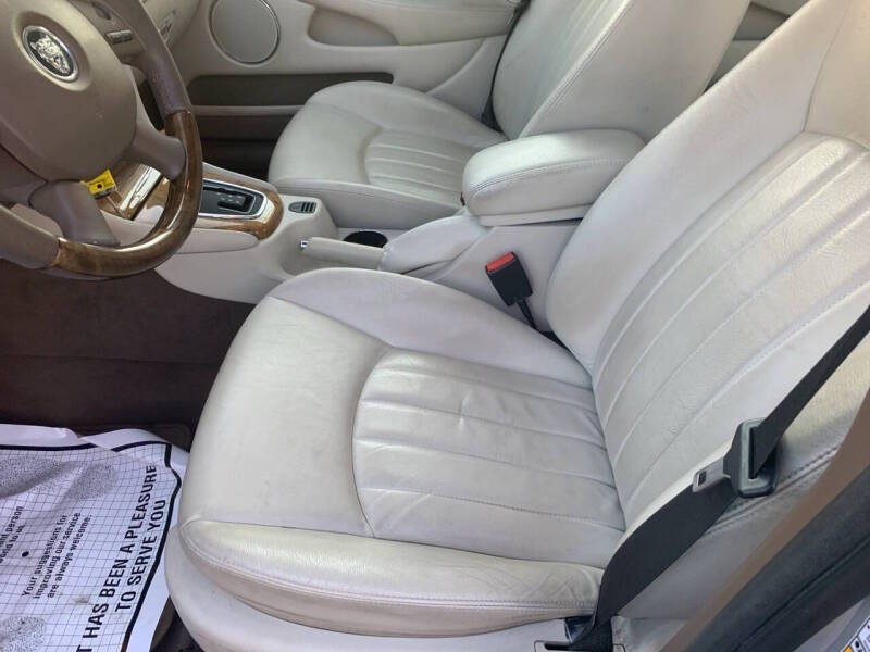 2004 Jaguar X-Type 3.0