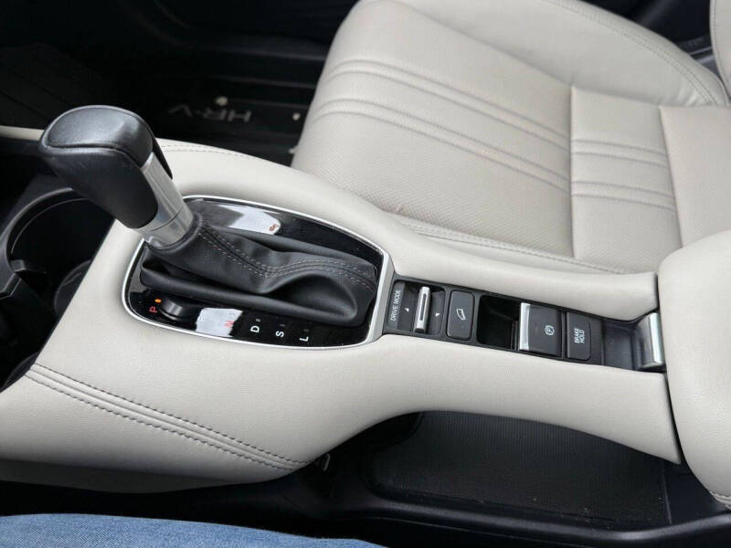 2025 Honda HR-V EX-L