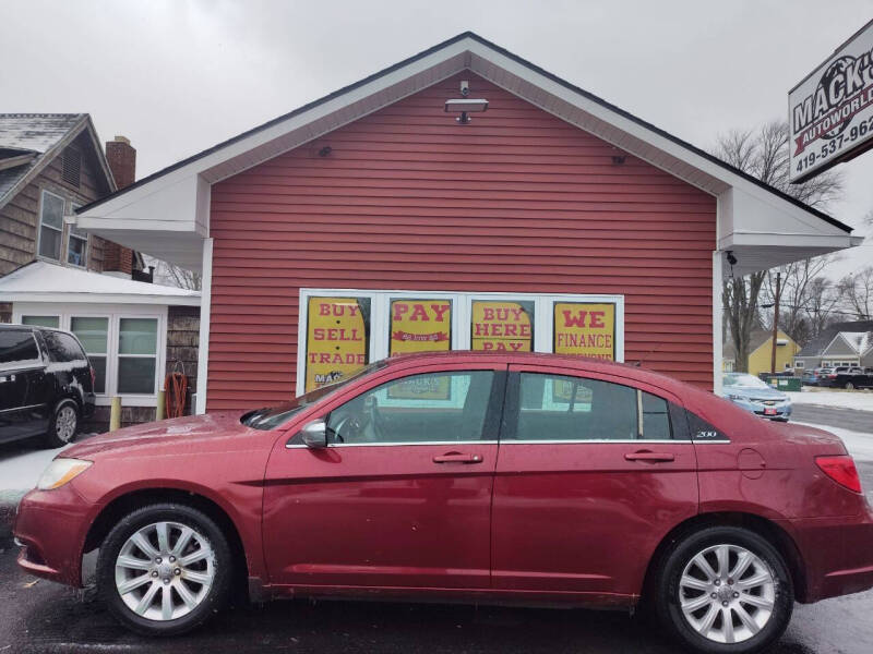 2011 Chrysler 200 Touring