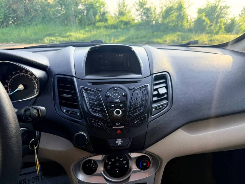 2019 Ford Fiesta SE
