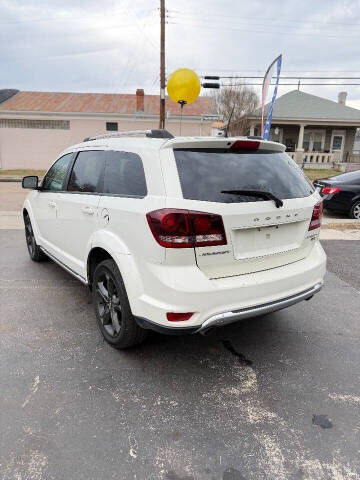 2019 Dodge Journey Crossroad