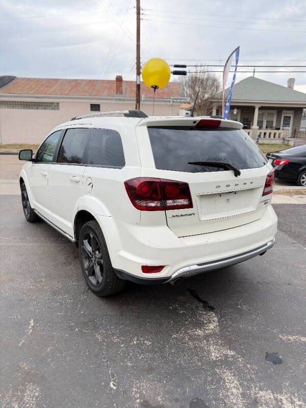 2019 Dodge Journey Crossroad