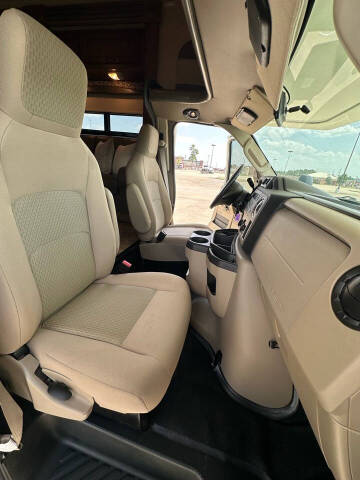 2016 Jayco Redhawk 31 Bunk Beds , LOW MILES