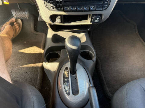 2004 Dodge Neon SXT