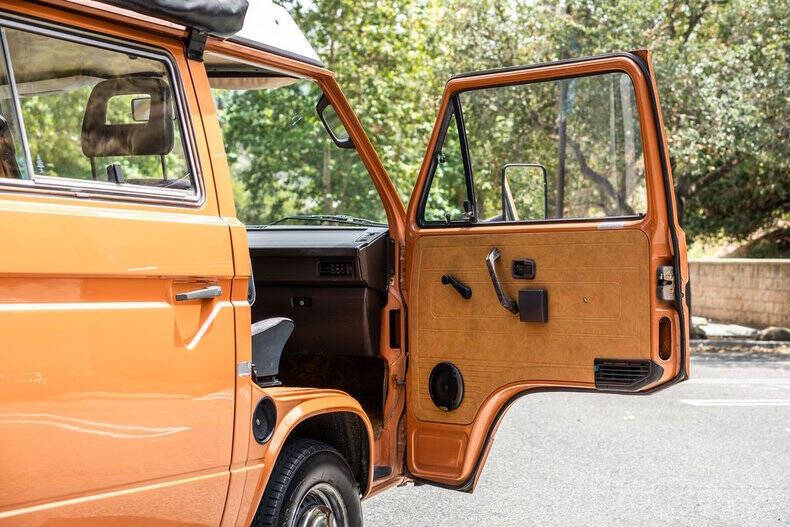 1981 Volkswagen Vanagon Camper