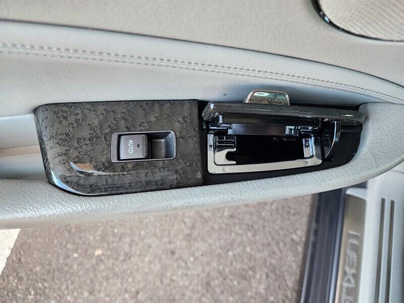 2012 Lexus LS 460
