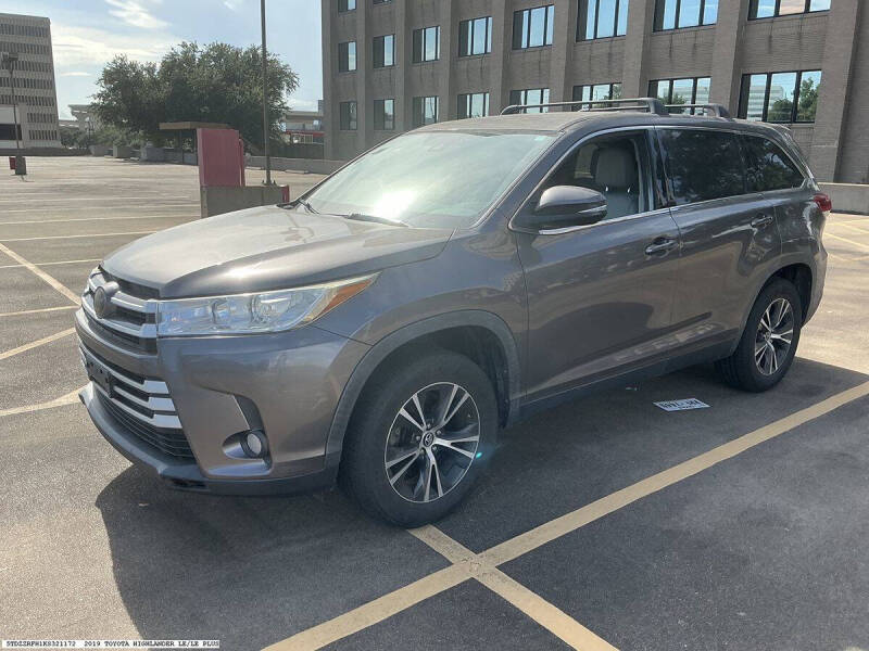 2019 Toyota Highlander LE Plus