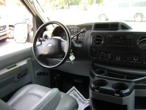2009 Ford E-Series E-150 XL
